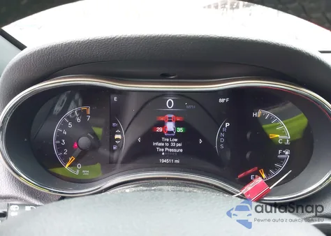 2015 Jeep Grand Cherokee Laredo из США, поврежденный, VIN 1C4RJEAG9FC653947